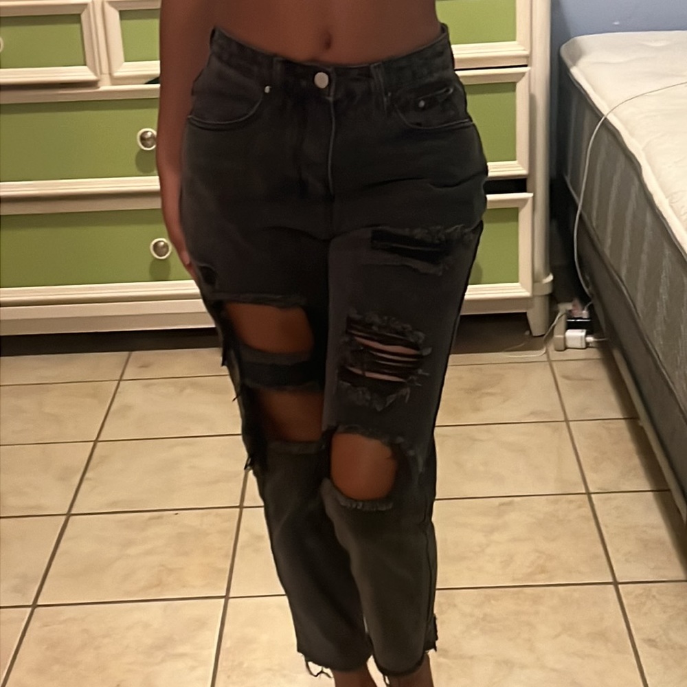 Black Ripped Jeans High Waisted